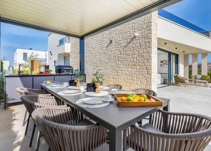 Villa Pelin By Villsy