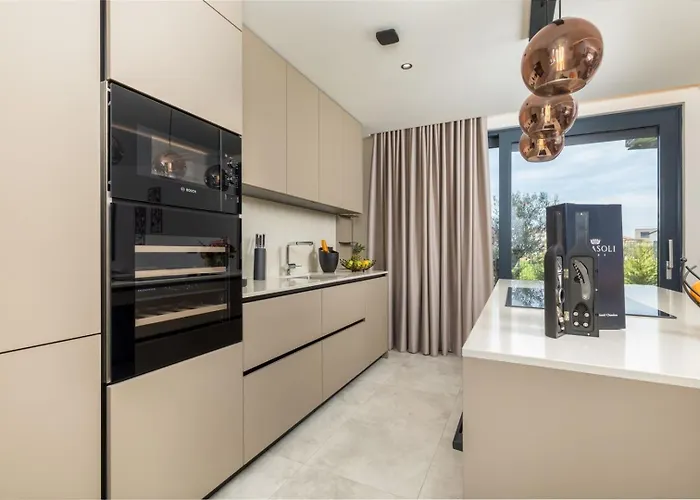 Pelin By Villsy Villa *